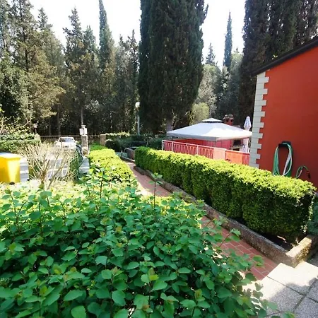 96-3 Casa de hóspedes 3*